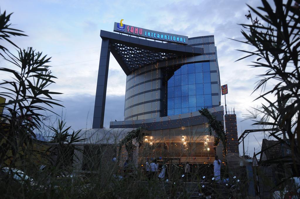 Sanu International Hotel Namakkal Bagian luar foto