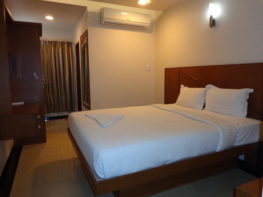 Sanu International Hotel Namakkal Ruang foto