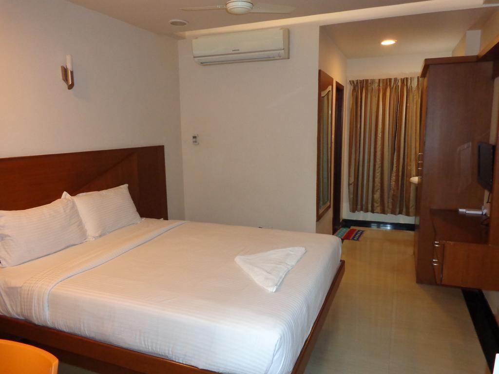 Sanu International Hotel Namakkal Ruang foto