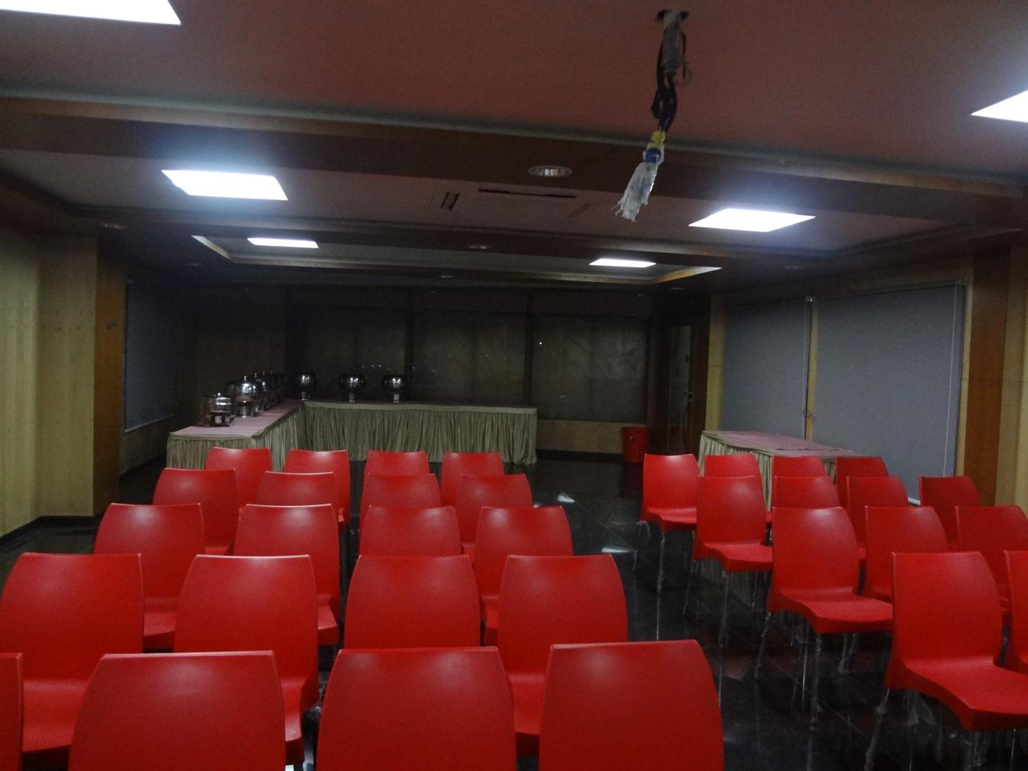 Sanu International Hotel Namakkal Bagian luar foto