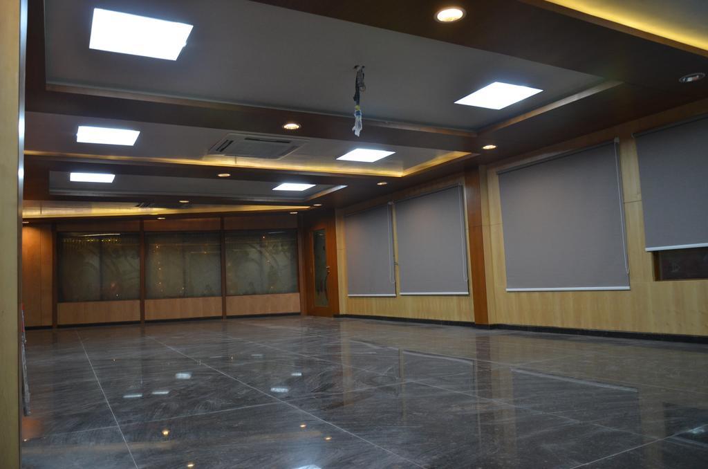 Sanu International Hotel Namakkal Bagian luar foto