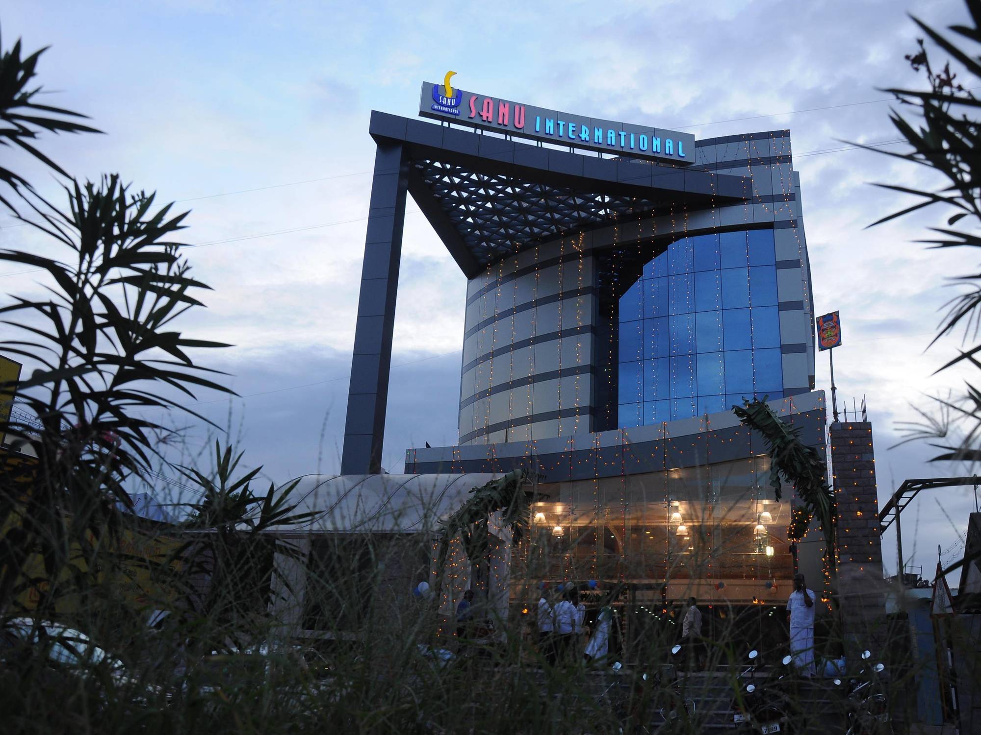 Sanu International Hotel Namakkal Bagian luar foto